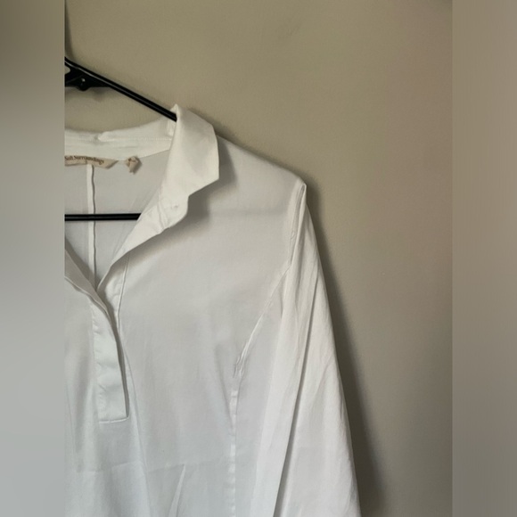 Soft Surroundings White 3/4 Sleeve Tunic Blouse Size Medium - Picture 2 of 9